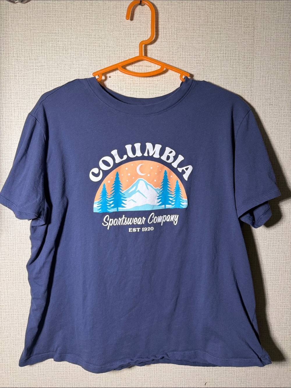 Columbia Women’s Navy Graphic Logo T-Shirt Size X-Large